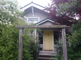 7323 25th Ave NW, Seattle, WA 98117