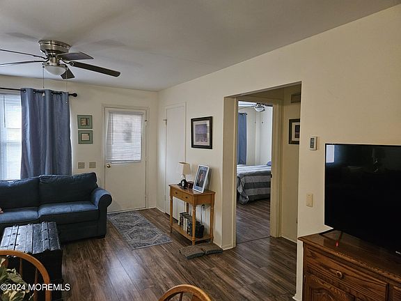 2nd image of 49 Falmouth Ave