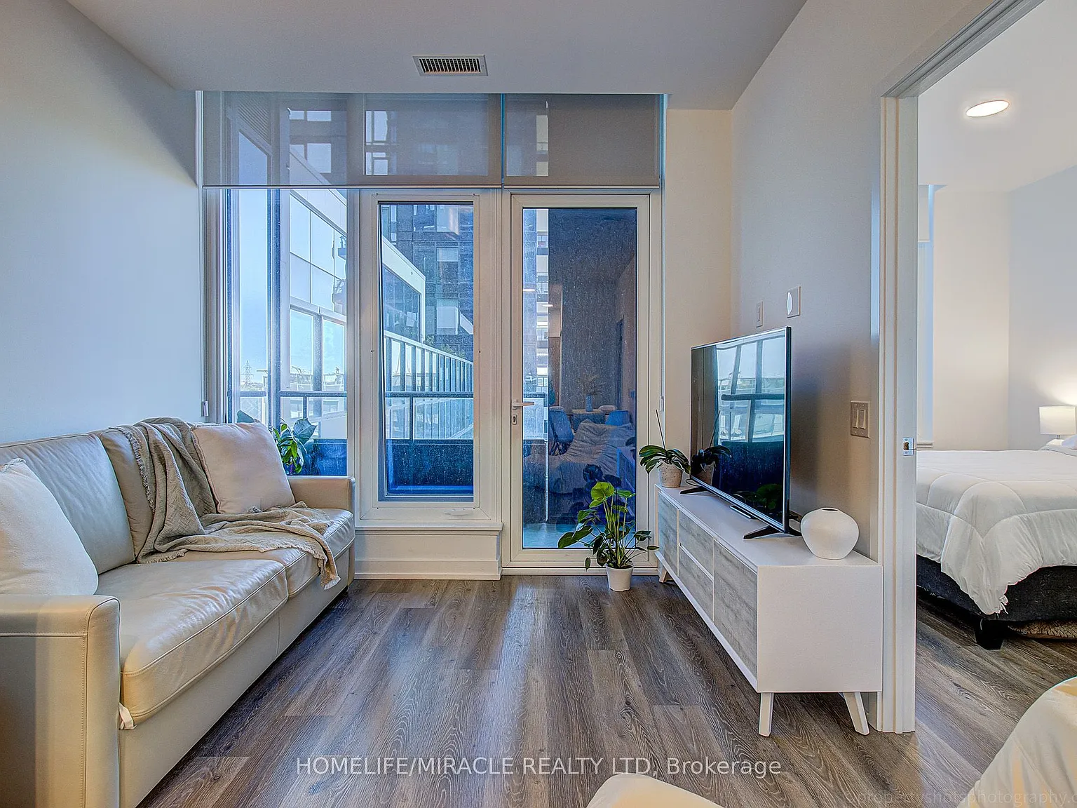 1 bed, $2,200 — Photo 2