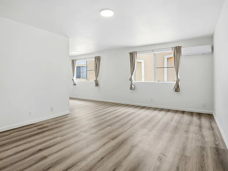 3636 Keystone Ave #10 — Photo 15