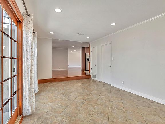 5th image of 6355 Marguerite Dr