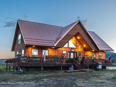 6 Cattle Drive Ln, Cora, WY, 82925