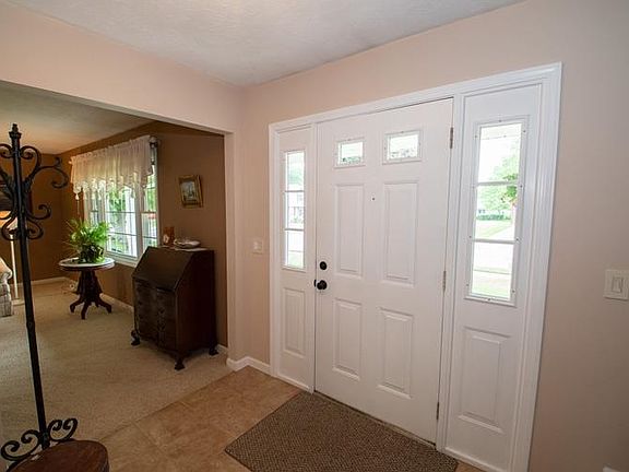 2nd image of 1820 Somersworth Dr