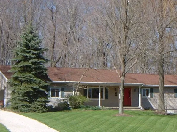 16446 Galehouse Rd, Doylestown, OH 44230