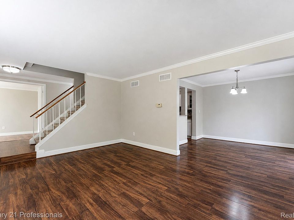 1520 Brentwood Dr, photo 8