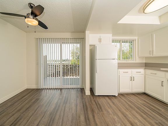5th image of 1155 Meadowlake Dr #55-06