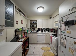 33 Paul St #26A, Newton Center, MA 02459