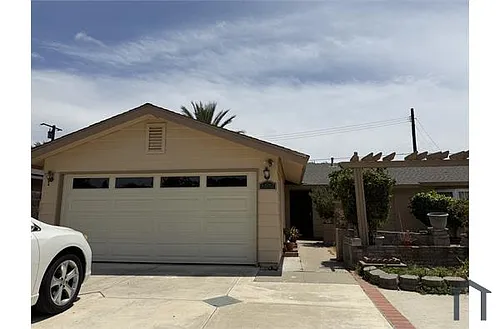 3002 W Borchard Ave Photo 1 3002 W Borchard Ave Photo 1
