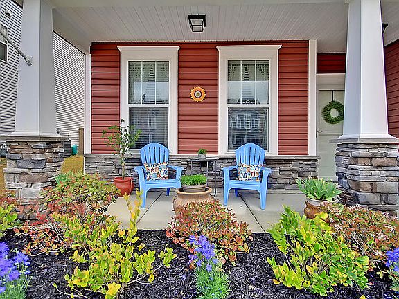 2nd image of 237 Basket Grass Ln