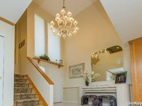 317 Doral #317, Jericho, NY 11753