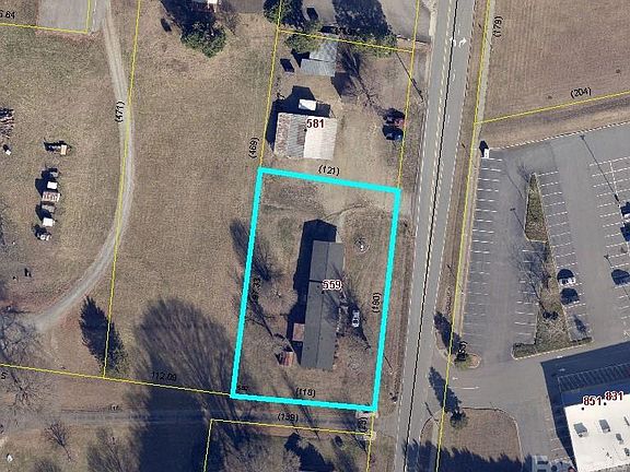 4th image of 559 School Dr