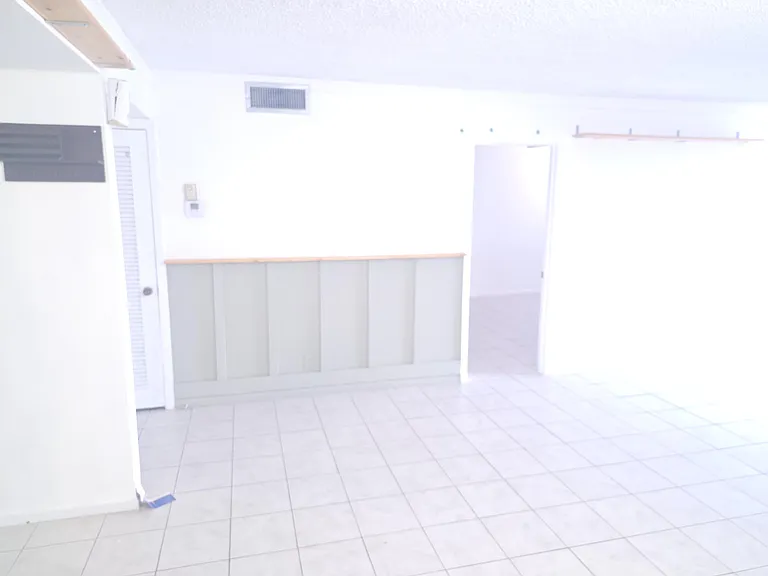 959 SE 2nd Ave #226 — Photo 17