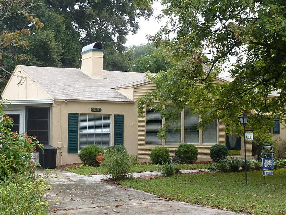 1st image of 4551 Redwood Ave