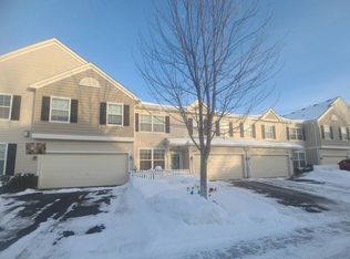 879 Braunworth Ct UNIT 161, Chaska, MN 55318