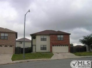 8027 Chestnut Clay Ln, Converse, TX 78109