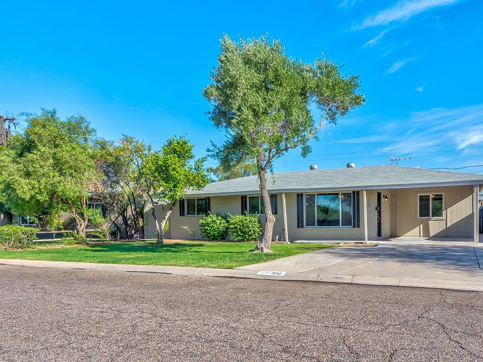1st image of 332 E Las Palmaritas Dr