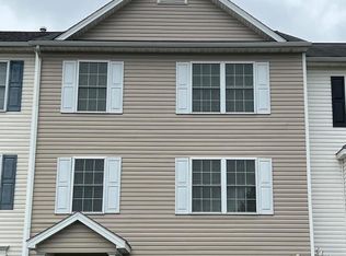 112 Zephyr Ln, Winchester, VA 22602