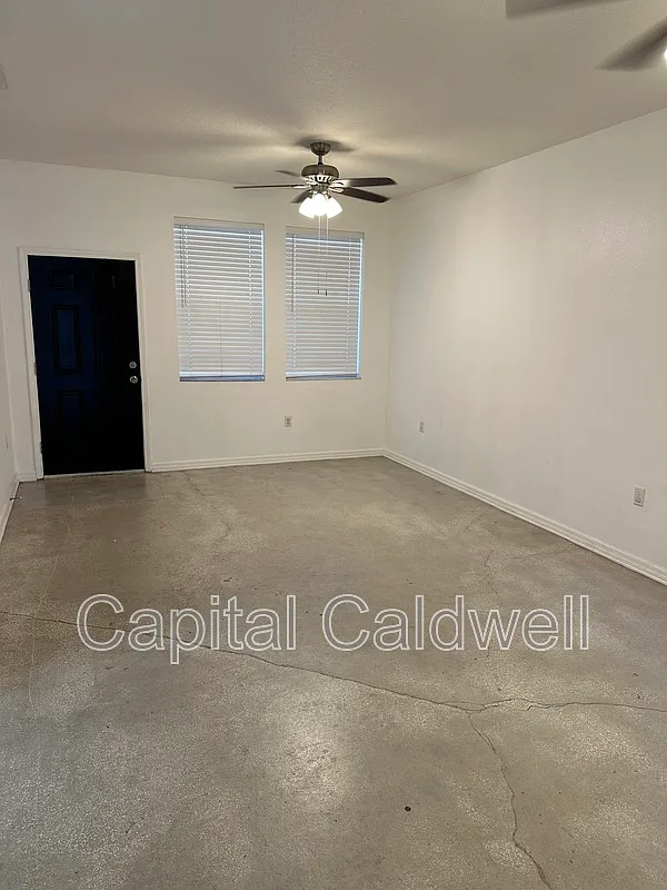 3 bed, 2.0 bath, 1614 sqft, $2,150 — Photo 3