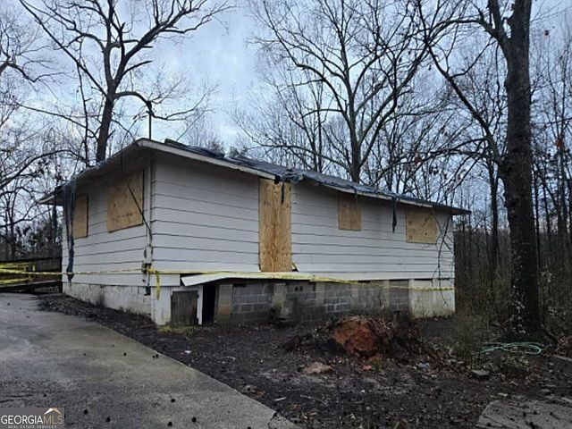 2nd image of 2471 Sanders Rd