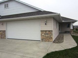 249 Ottawa Ave SE, Hutchinson, MN 55350