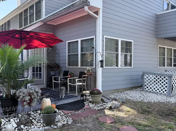 1200 Erin Way #F, Myrtle Beach, SC 29577