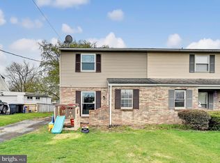 130 Lefever Rd, Mount Joy, PA 17552