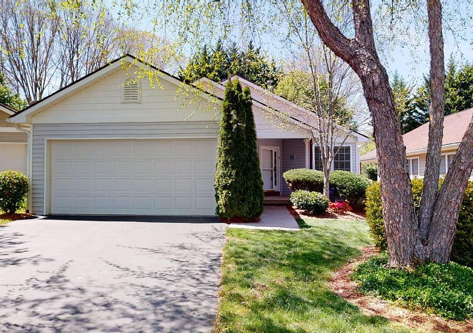 1st image of 310 Creeks End Cir #310