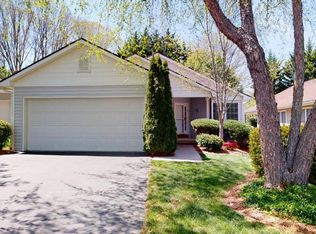 310 Creeks End Cir #310, Mills River, NC 28759