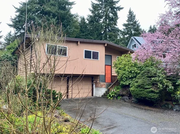3710 NE 192nd Street, Lake Forest Park, WA 98155
