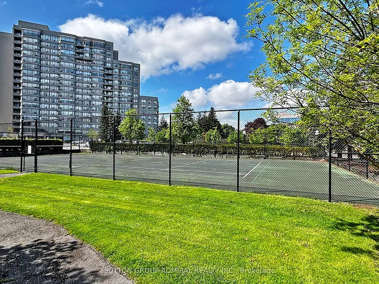 11 Townsgate Dr #1510 — Photo 36
