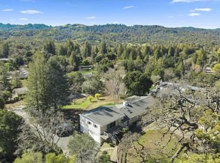 400 Cervantes Rd, Portola Valley, CA 94028