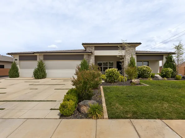 6 W Elinor Ln, Washington, UT 84780