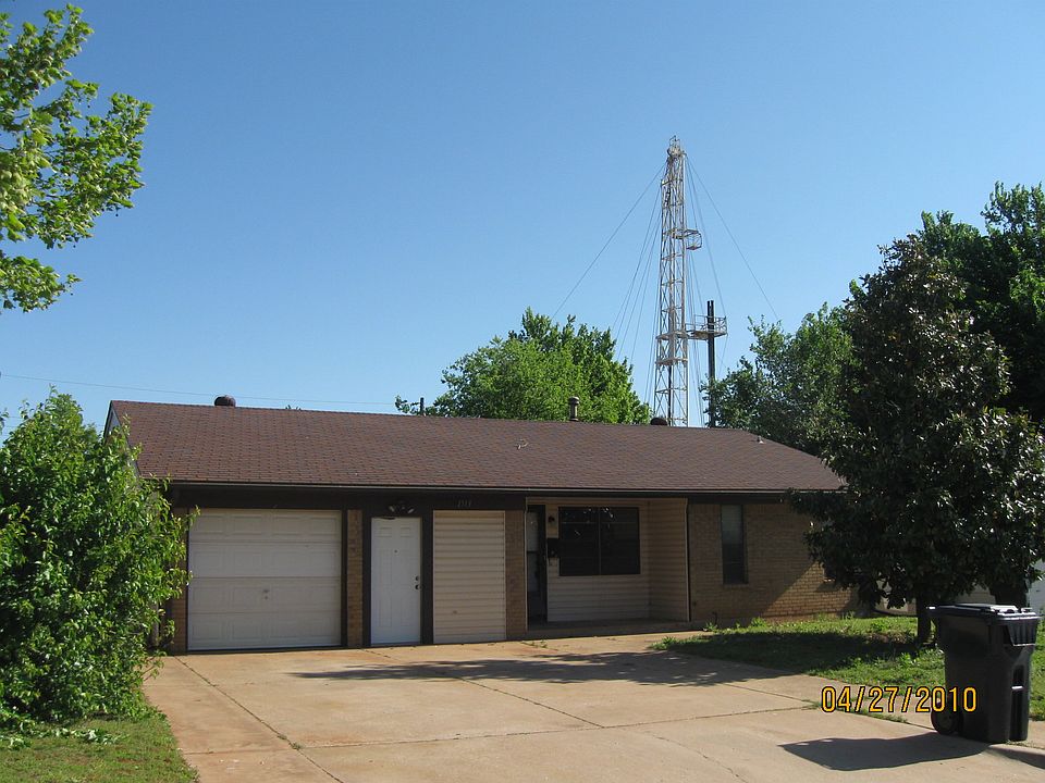 2nd image of 1513 SE 51st St