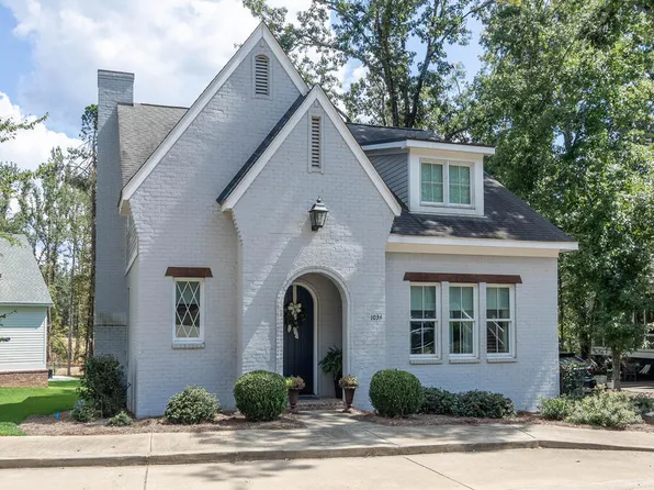 1034 Fieldstone Ln, Oxford, MS 38655