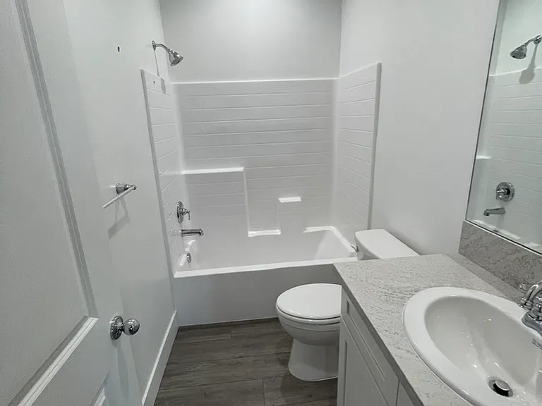 5224 Hawkwatch Ln #B — Photo 7