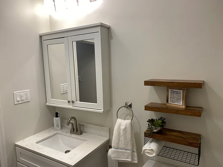 440 Poplar St #2 — Photo 4