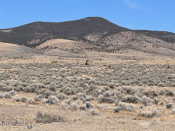 3rd image of 2 Sheep Camp Rd