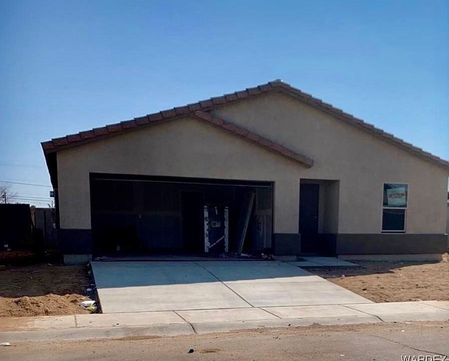 1st image of 3714 E Andrea Dr