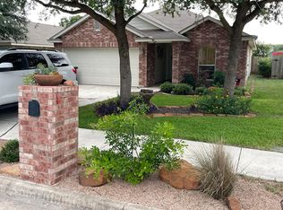 925 Lauren St, New Braunfels, TX 78130