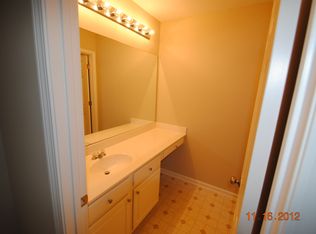 2526 Peach Shoals Cir, Dacula, GA 30019