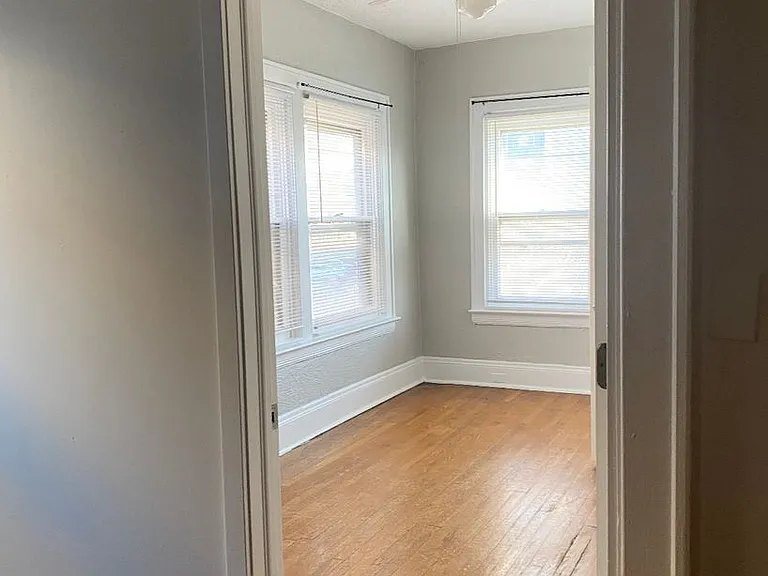 2705 Hampshire Rd — Photo 9