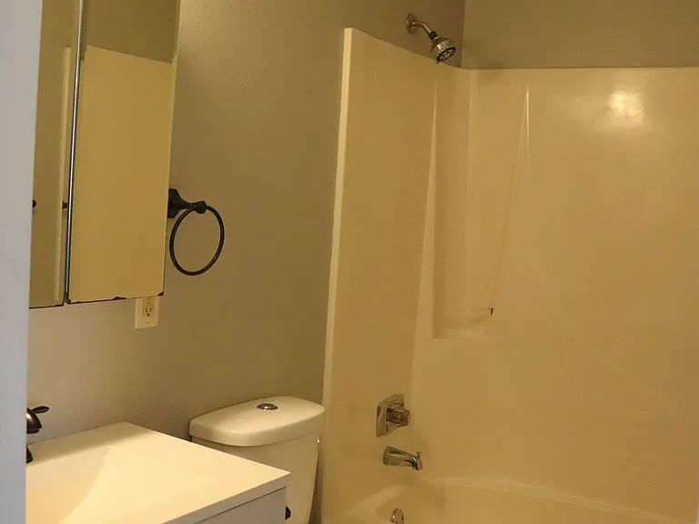 3824 Renee Dr — Photo 7