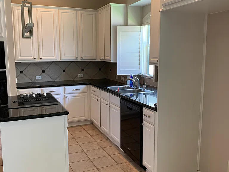 1726 Teal Brook Ln — Photo 8