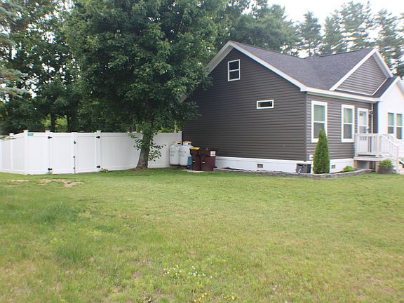 4th image of 900 Rock City Rd #58