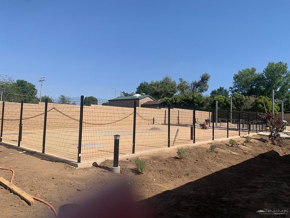 2nd image of 210 Pinon St #1