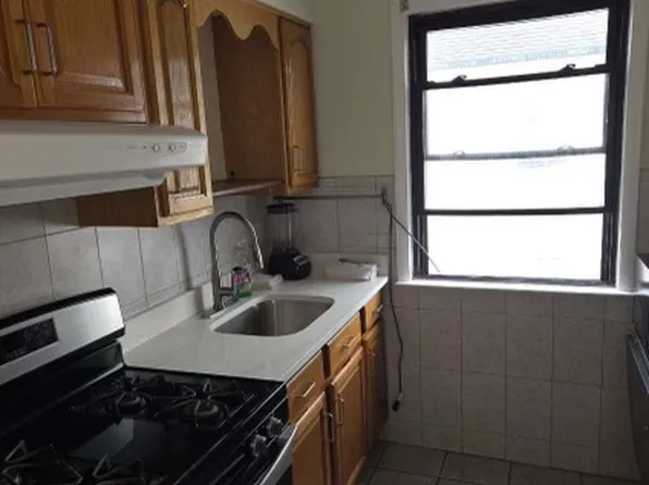 1057 Cross Ave Floor 2, Elizabeth, NJ 07208