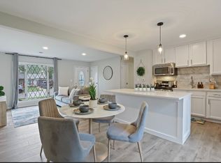 (Undisclosed Address), Romeoville, IL 60446