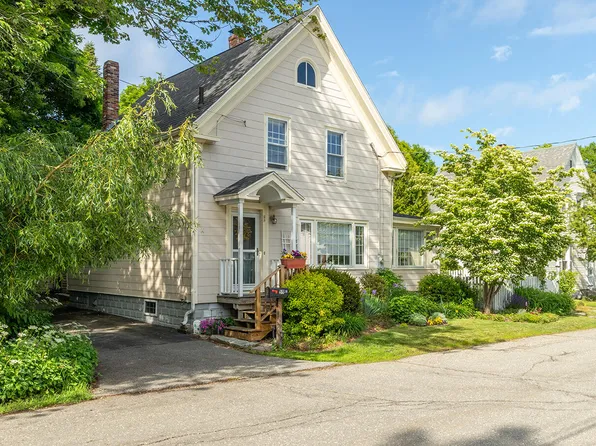 59 Willow Street, Rockland, ME 04841
