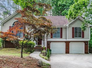 903 Fernwood Rd, Woodstock, GA 30189