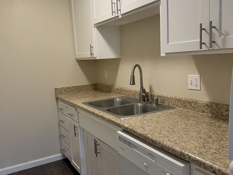 300 E Romie Ln #24 — Photo 2